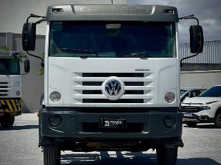 VW - VolksWagen 24-260 E Constel. 6x2 2p (diesel) 2020 — foto 3 de 4