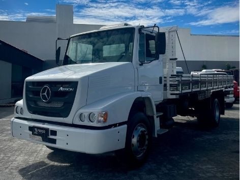 MERCEDES-BENZ Atron 1319 2p (diesel) (E5) 2014 — foto 1 de 8