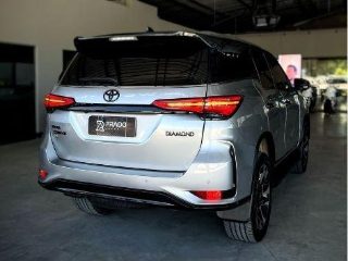 TOYOTA HILUX SWDMDA4MD 2024 — foto 3 de 7