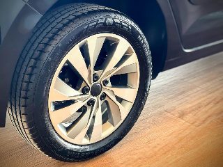 VOLKSWAGEN POLO CL AD 2018 — foto 4 de 5