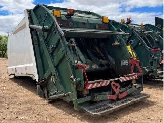 COMPACTADOR DE LIXO 2016 — foto 2 de 2