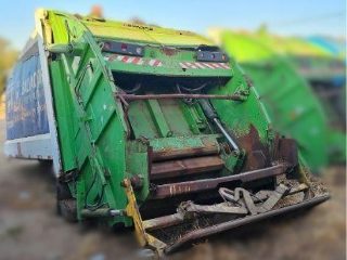 COMPACTADOR DE LIXO 2016 — foto 2 de 3