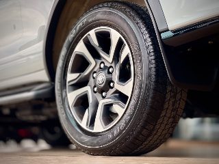 Toyota Hilux SW4 Diamond 2.8 TB 4x4 Die. Aut. 2022 — foto 2 de 9