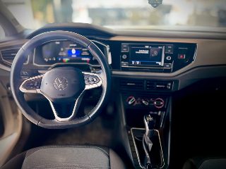 VW - VolksWagen Nivus Comfortline 1.0 200 TSI Flex Aut. 2023 — foto 2 de 8