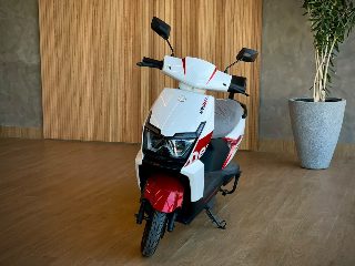 EBIKE SCOOTER ELETRICA SHARK 1000W B-CHUMBO 72V — foto 1 de 3